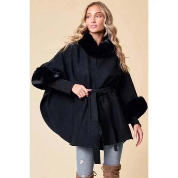 Black Solid Faux Fur Trimmed Soft Fuzzy Poncho Cape Coat Women's Fall Winter - Picture 1 of 6